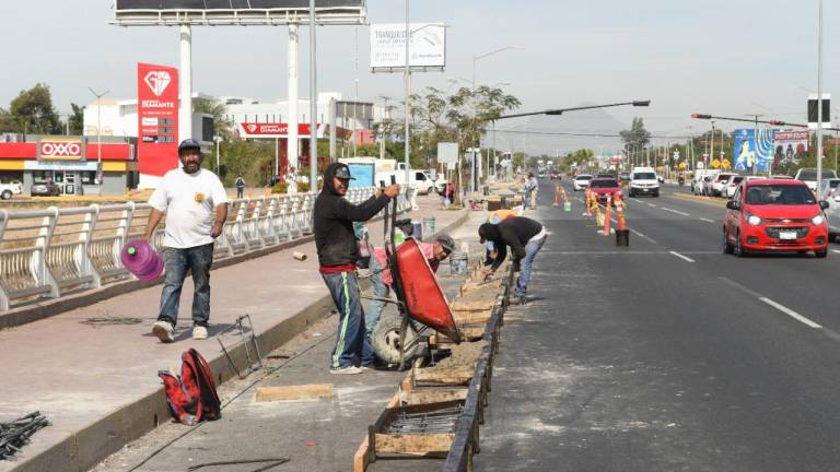 Avanza construcción de tramo de ciclovía en Culiacán