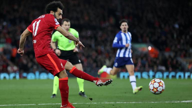 Salah marca el segundo gol del Liverpool.