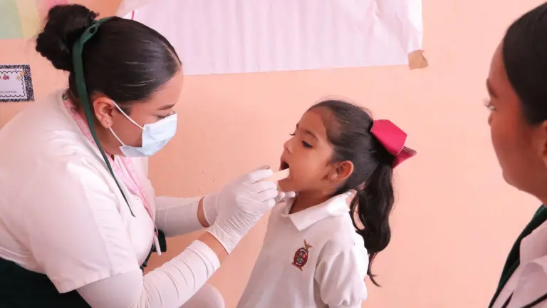 El programa tiene como objetivo crear conciencia sobre la prohibición de la comida chatarra, la prevención y promoción de la salud.