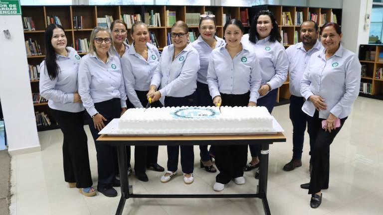 La Universidad Tecnológica de Escuinapa celebra 14 años de su fundación.