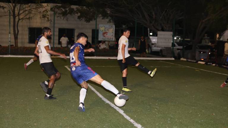 El torneo arrancó con partidos de muchos goles y emociones.