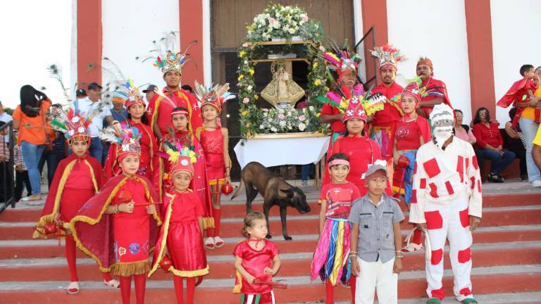 Durante la celebración de la Virgen de la Candelaria se apreció un incremento en el número de danzantes.