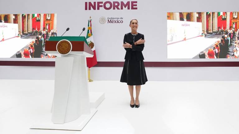 El Gobernador de Sinaloa Rubén Rocha Moya acudió al primer Informe de Gobierno de la Presidenta Claudia Sheinbaum Pardo.