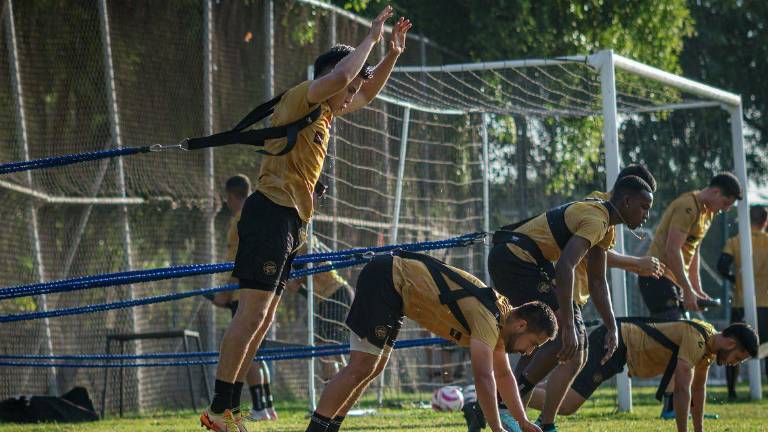 Dorados de Sinaloa espera tener un buen arranque en el 2024.