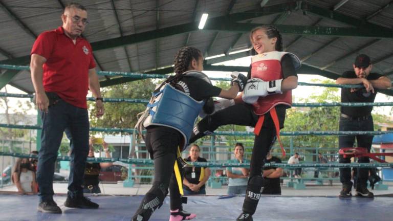 ¡Inician las patadas! Inauguran en Mazatlán Primera Liga Municipal de Kick Boxing