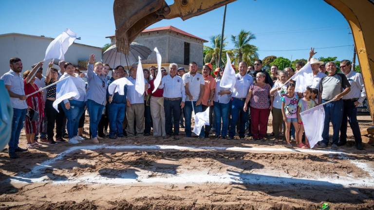 El Alcalde Faustino Torres dio el banderazo de inicio de las obras que fortalecerán la seguridad y acercarán los servicios a las sindicaturas de Eldorado.