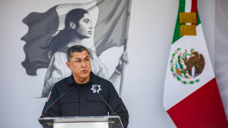 Óscar Rentería Schazarino dejó el cargo de Secretario de Seguridad Pública de Sinaloa tras permanecer en la dependencia poco más de un año.