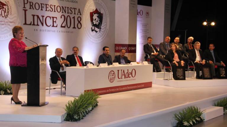 UAdeO convoca al premio Profesionista Lince del Año 2019-2020
