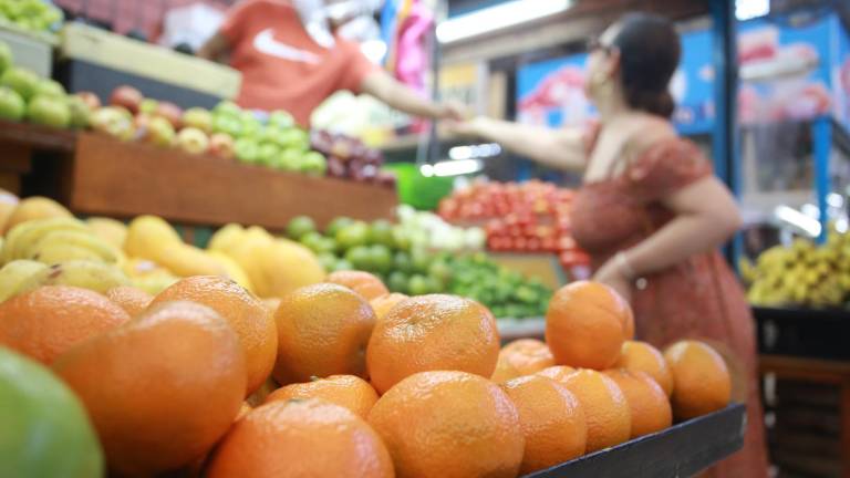 La mandarina se vende en el Mercado Pino Suárez entre los 80 y 100 pesos por kilo.