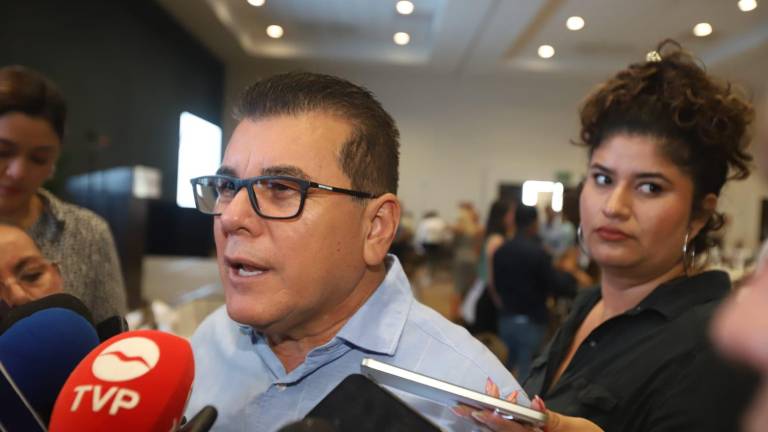 González Zataráin señaló que los pendientes son principalmente son proyectos de obras a largo plazo que va a continuar el Gobierno Estatal.