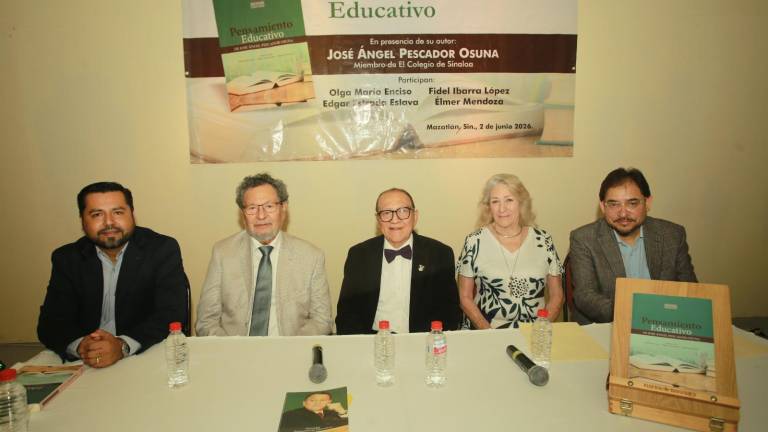 Édgar Estrada Eslava, Élmer Mendoza, José Ángel Pescador Osuna, Olga María Enciso y Fidel Ibarra López.
