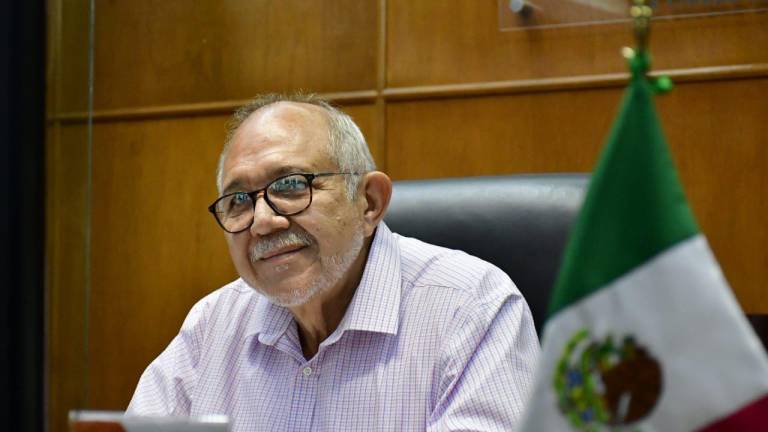 Se retrasa el trámite para vacunas donadas a Mazatlán, admite ‘El Químico’