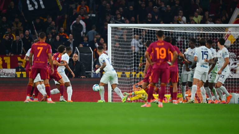 Inter de Milán se impone por la mínima a la Roma.