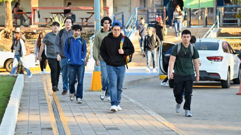 ¡A las aulas! Regresan 170 mil estudiantes a la UAS para el segundo semestre del ciclo 2025–2026, con infraestructura renovada y sólida preparación institucional