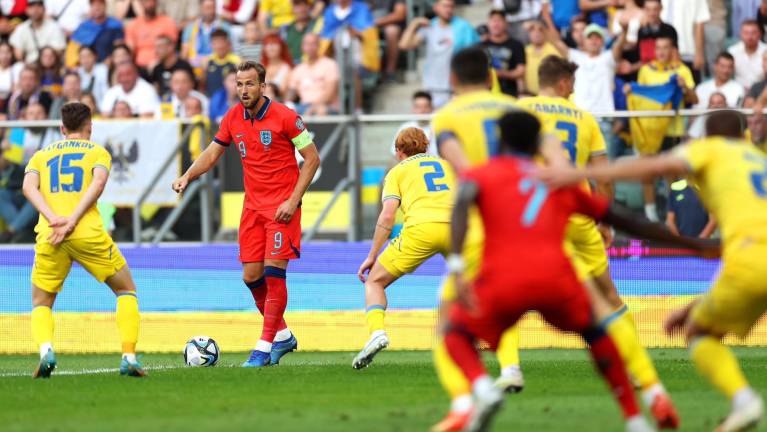 Inglaterra empató 1-1 con Ucrania.
