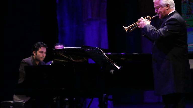 Otto Sauter junto al pianista José Miguel Rivera.