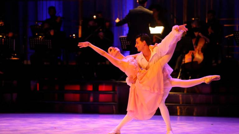 ‘Romances’ ofrece ballet, música y amor