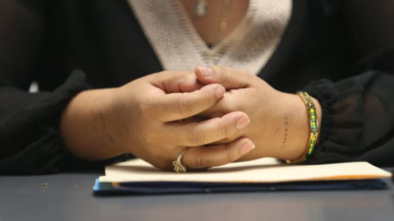 Guadalupe Valle Sánchez afirma que tiene más de dos años sin ver a sus hijas, América Guadalupe y Ximena Sarahí.