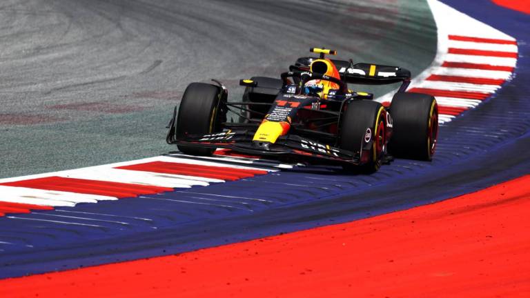 Checo Pérez remonta hasta el podio en Gran Premio de Austria