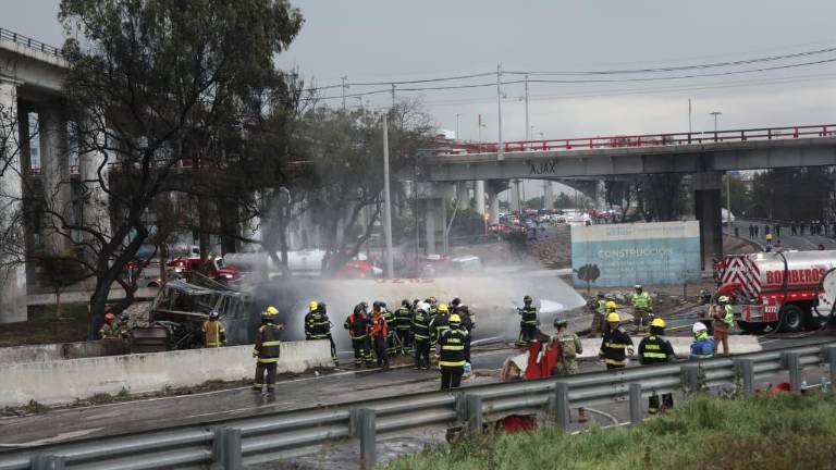 Autoridades capitalinas destacan que los responsables de la explosión de la pipa deberán garantizar la reparación de los daños antes de instalar el Comité de Solidaridad.