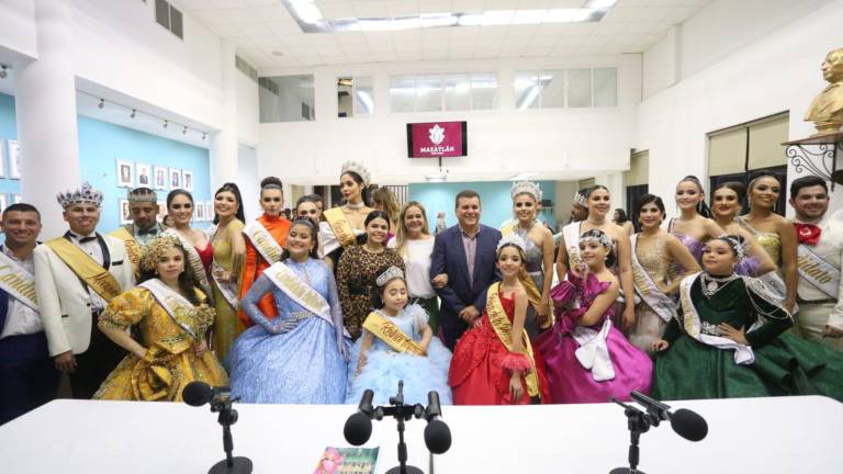 Agradece Alcalde la aportación de las candidatas y candidatos al reinado del Carnaval de Mazatlán