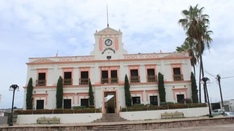 El Gobierno de Rosario expuso que la CFE también les estuvo cobrando de más durante 10 años por el servicio de alumbrado público.