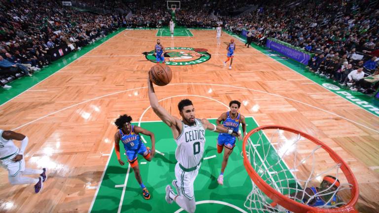 Los Celtics remontaron ante el Thunder para sumar su séptimo triunfo en fila