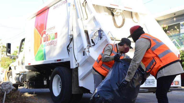 Estrada Ferreiro usó argumento de emergencia sanitaria para contratar camiones de basura en Culiacán por $117 millones