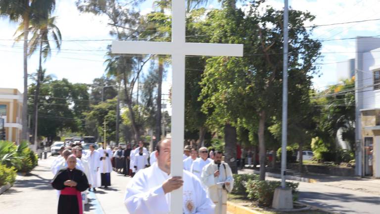 Pide Iglesia Católica por la paz, el perdón y los excesos del Carnaval