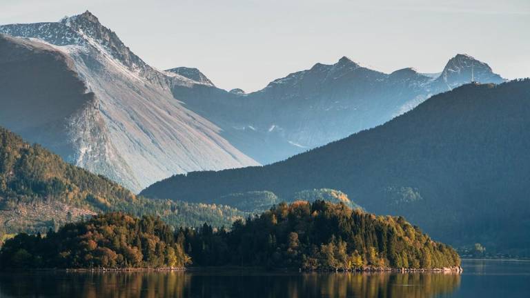 Descubriendo la maravilla natural de Noruega: Los atractivos turísticos que debes visitar