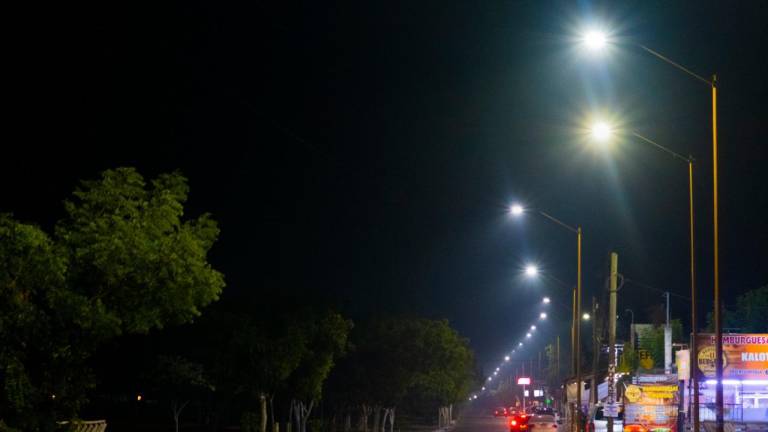 #SinaloaVerifica ¿Lámparas LED en Culiacán tienen 10 años de garantía, como asegura Estrada Ferreiro? Esto dicen los contratos