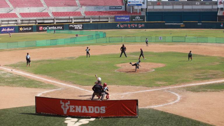Porteños se mantienen invictos en Mazatlán Baseball Tournament