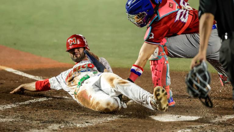 Charros pelean hasta el final, pero caen en debut caribeño.