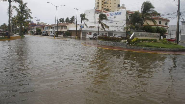 Deja ‘Nora’ lluvia histórica en Mazatlán; no se había tenido una a esos niveles, señalan