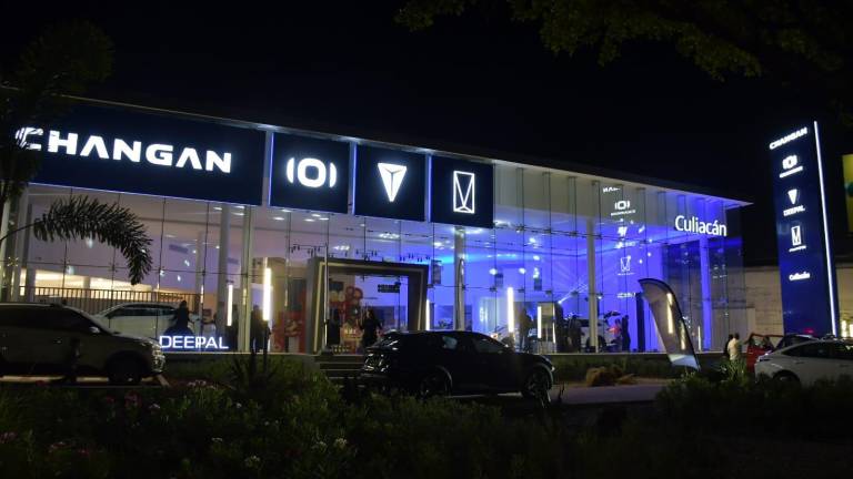Changan Culiacán presenta cuatro modelos automotrices.