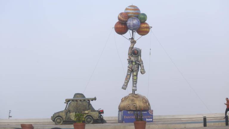 La neblina cubrió la bahía.