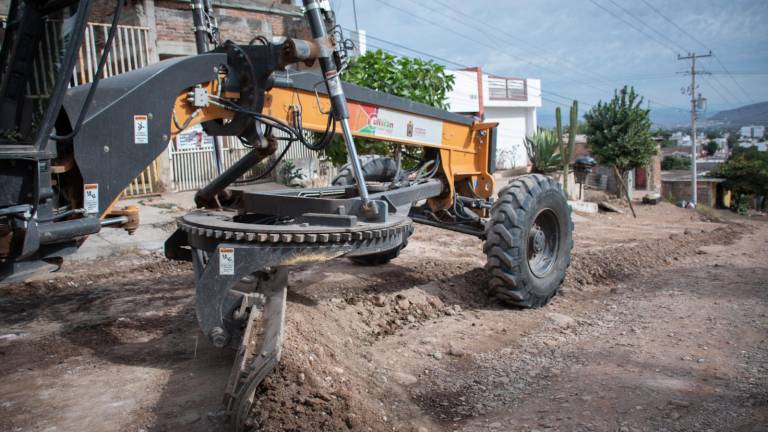 Gobierno de Culiacán prevé pavimentar este año 200 vialidades