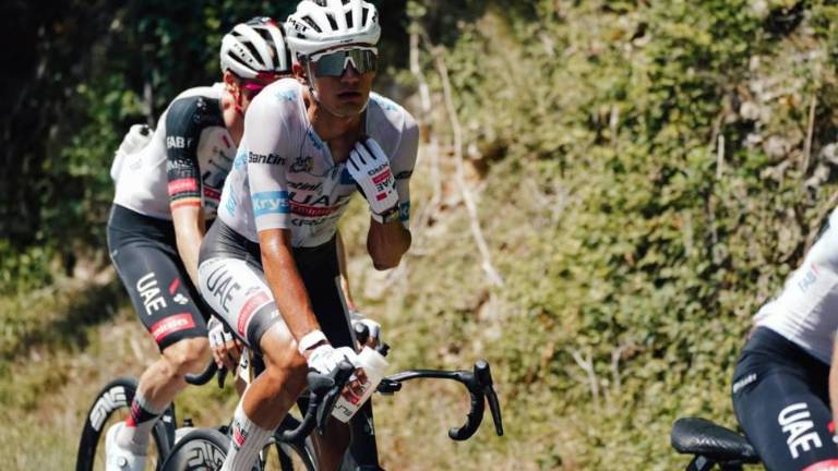 Isaac del Toro se mantiene en el tercero de la general.