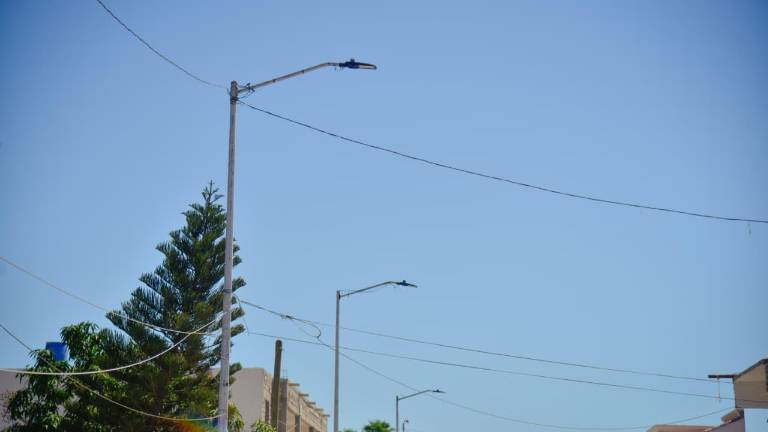 El Gobierno de Ahome anuncia ajuste en la cobertura de luminarias en la zona urbana.