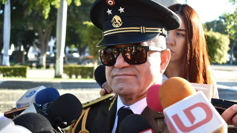 General Porfirio Fuentes Vélez, Comandante de la Novena Zona Militar.