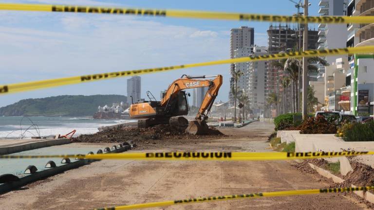 Actualmente el Gobierno Municipal trabaja en la rehabilitación de una zona del malecón.