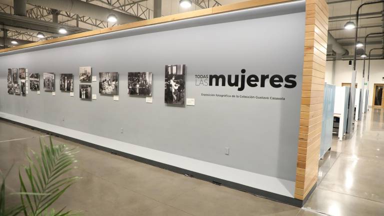La exposición ‘Todas las mujeres’ se integra de 58 fotografías.