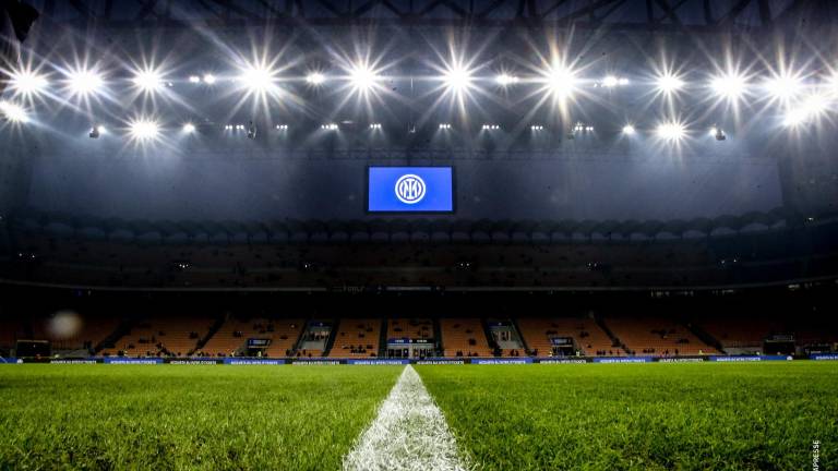 La Serie A reduce el aforo en sus estadios.