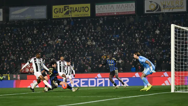 La Juventus se impone 2-0.