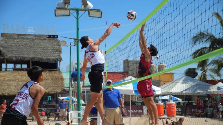 Sinaloa tiene arranque prometedor en Macroregional de voleibol de playa