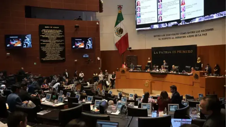 Sheinbaum se pronunció sobre el planteamiento de que legisladores no pidan licencia de cara al próximo proceso electoral.