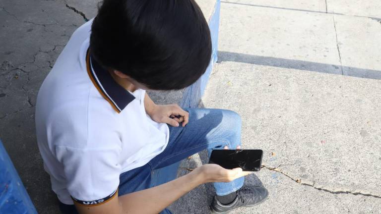 En Mazatlán, el uso intensivo de las redes sociales contribuyen a que aumenten casos de acoso entre jóvenes.