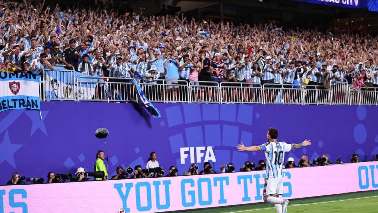 Lionel Messi alcanzó dos récords en su debut en el Mundial 2026.