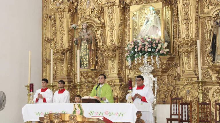 El Vicario Alberto Ortega atribuye la tranquilidad de El Rosario a la oración y la fe.