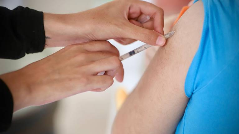 En México ya suman 8 mil 899 casos confirmados de sarampión, el cual ha dejado 28 muertes.